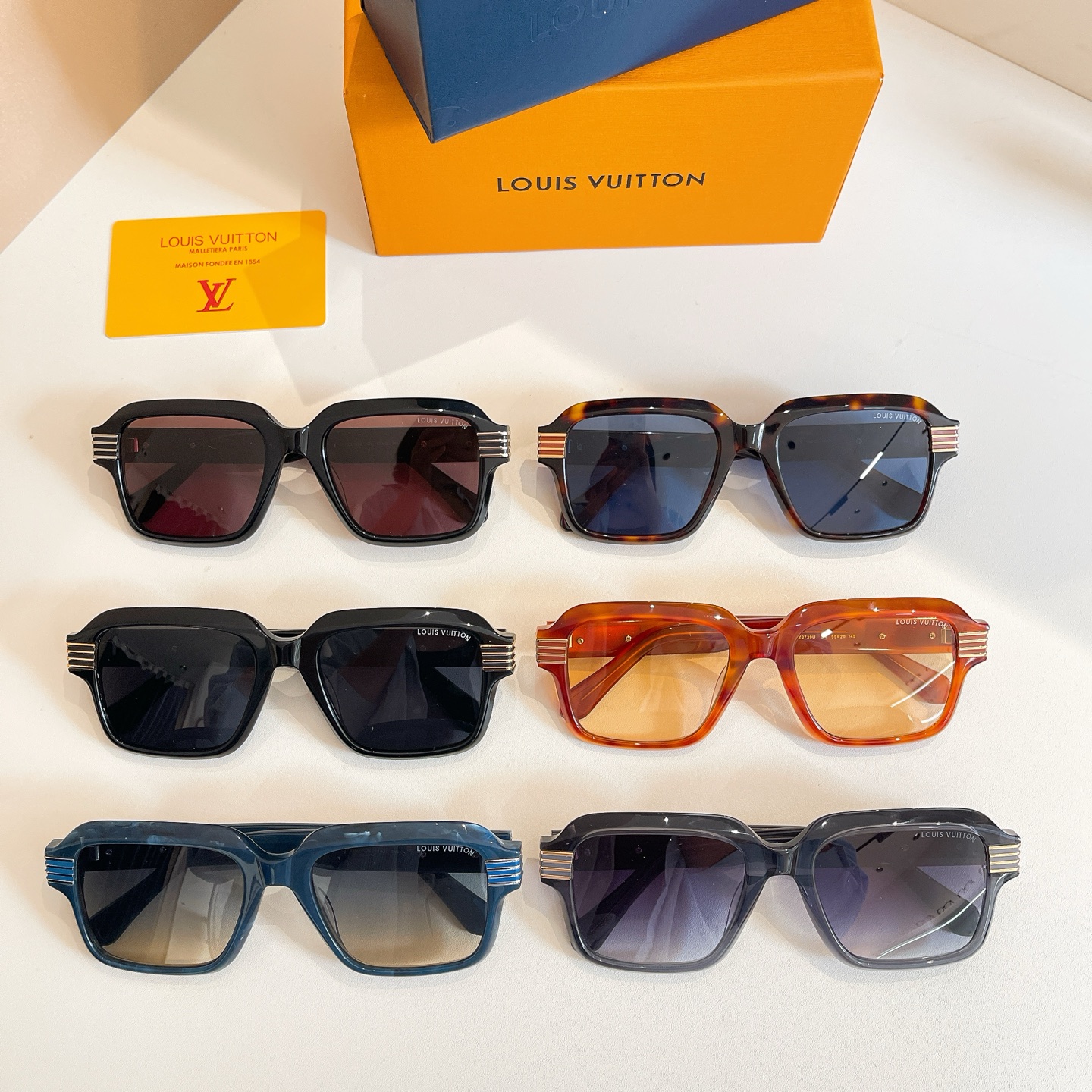 ￼ LOUIS VUITTO*🌟🌟🌟MODEL：Z2739U🌟🌟🌟SIZE：55口20-145🌟🌟🌟