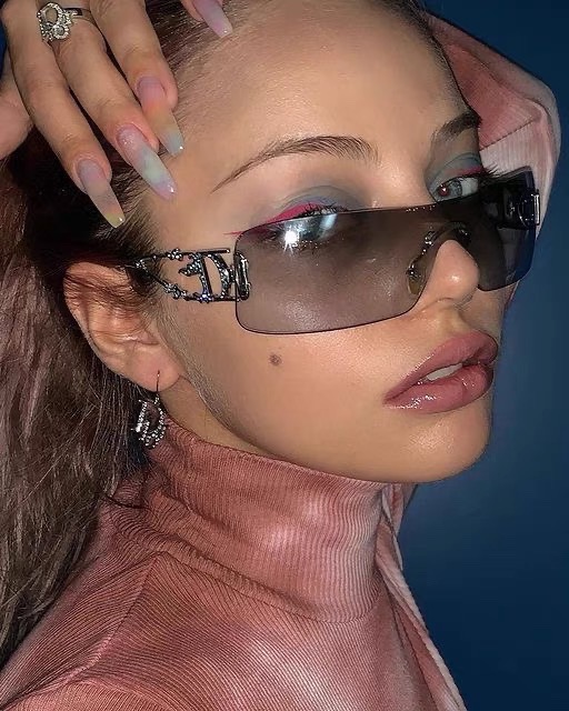 DIO*✨✨✨MODEL: DIOR FIRE✨✨✨SIZE：125✨✨