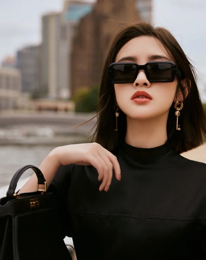 FEND*✨✨✨MODEL:FE40073U✨✨✨SIZE:54口20-140✨✨✨