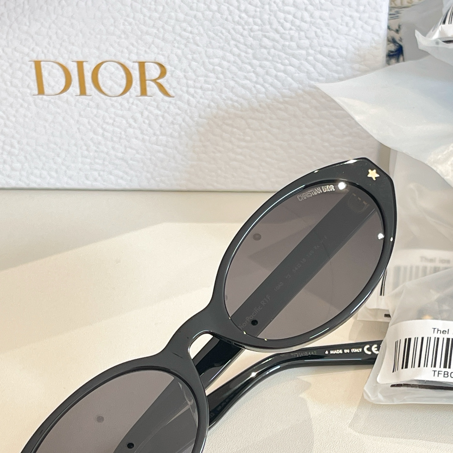 DIO*✨✨✨MODEL: DiorPacific R1F✨✨✨SIZE：54口18-140✨✨高版本～