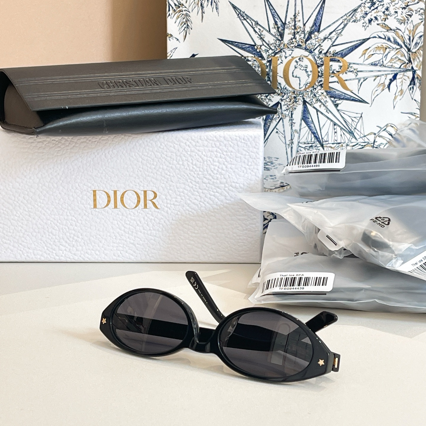 DIO*✨✨✨MODEL: DiorPacific R1F✨✨✨SIZE：54口18-140✨✨高版本～