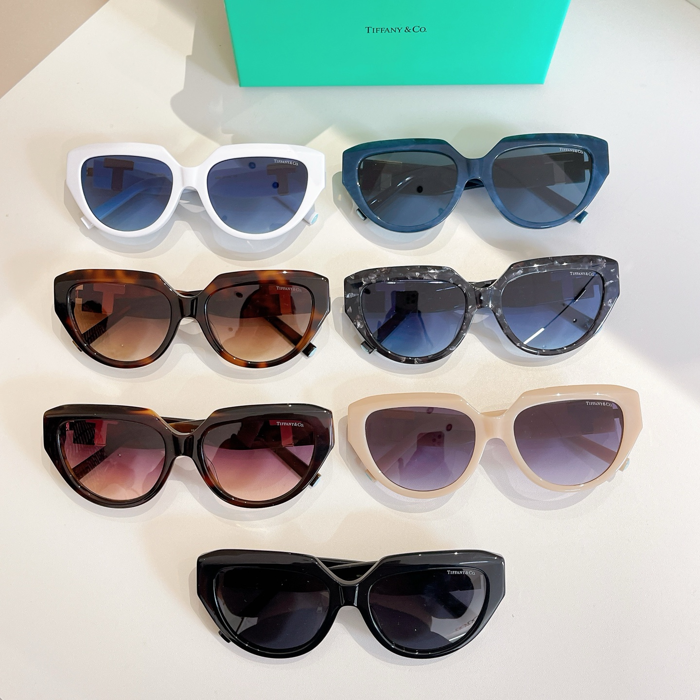 TIFFANY&Co.✨✨✨MODEL：TF4238U✨✨✨ SIZE：57口18-143✨✨✨
