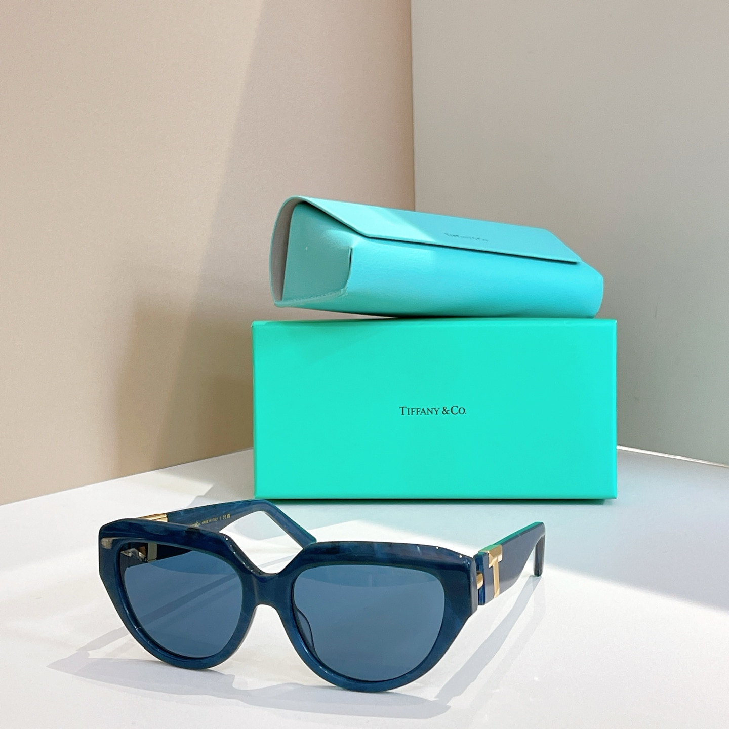 TIFFANY&Co.✨✨✨MODEL：TF4238U✨✨✨ SIZE：57口18-143✨✨✨