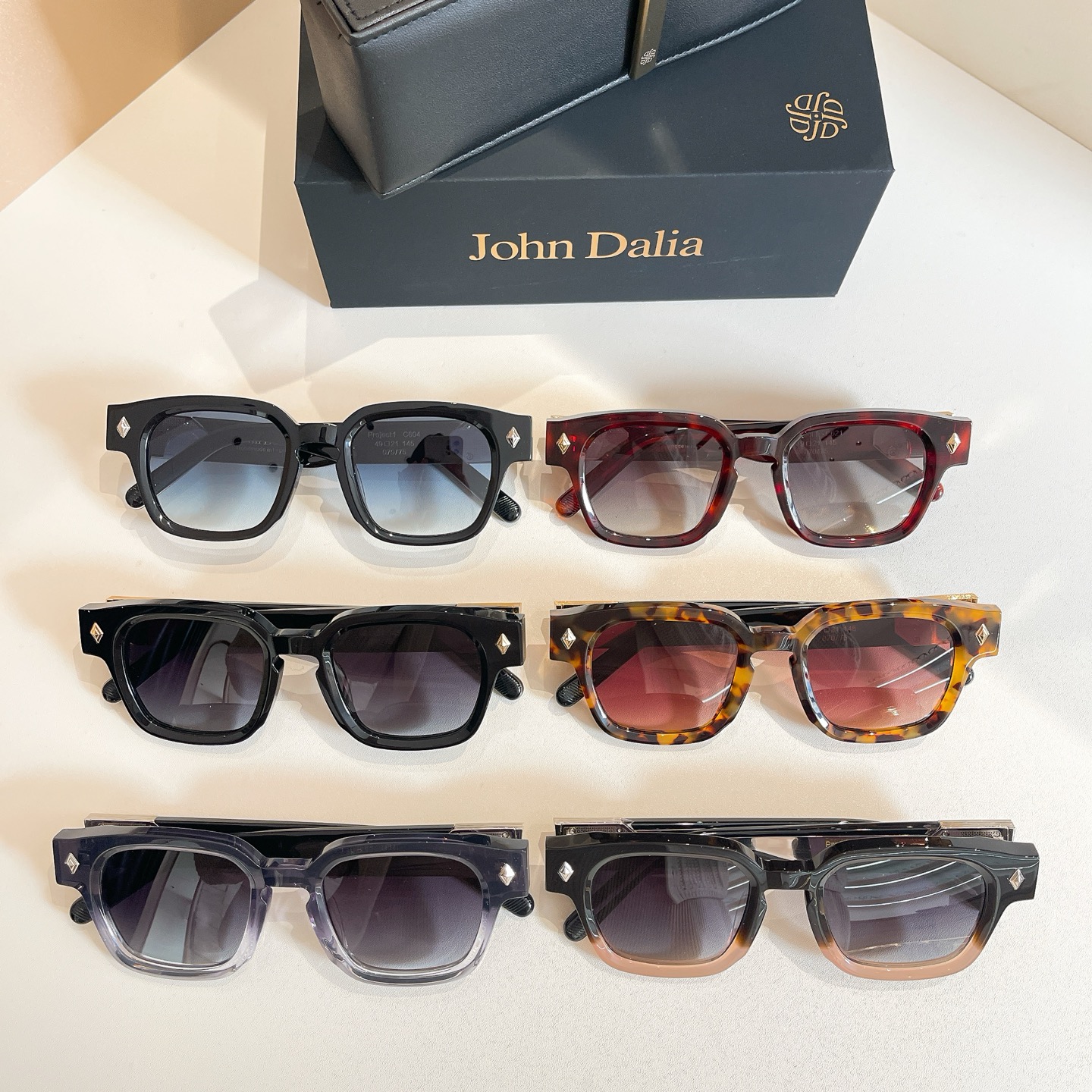 John Daila🌟🌟🌟MODEL: Project1🌟🌟🌟SIZE: 49口21-145🌟🌟🌟