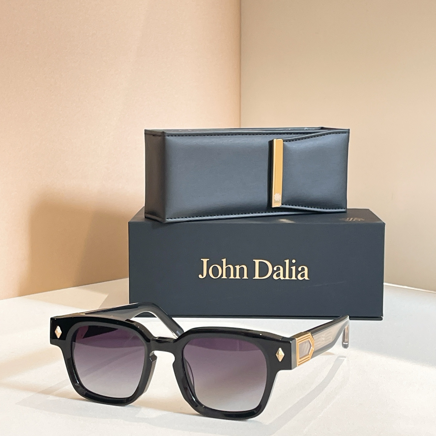 John Daila🌟🌟🌟MODEL: Project1🌟🌟🌟SIZE: 49口21-145🌟🌟🌟