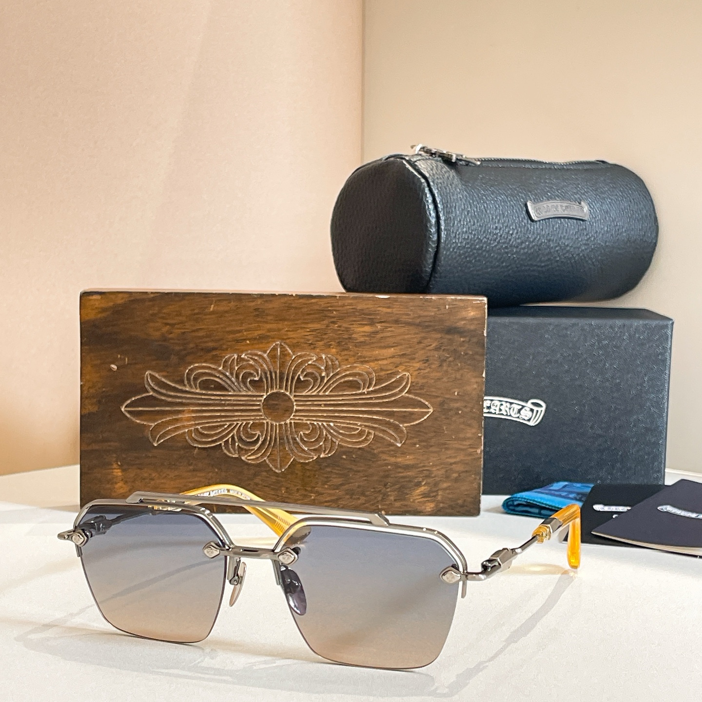 CHROME HEART*⚜️⚜️⚜️MODEL：BIDI ESEM⚜️⚜️⚜️SIZE：57口18-1