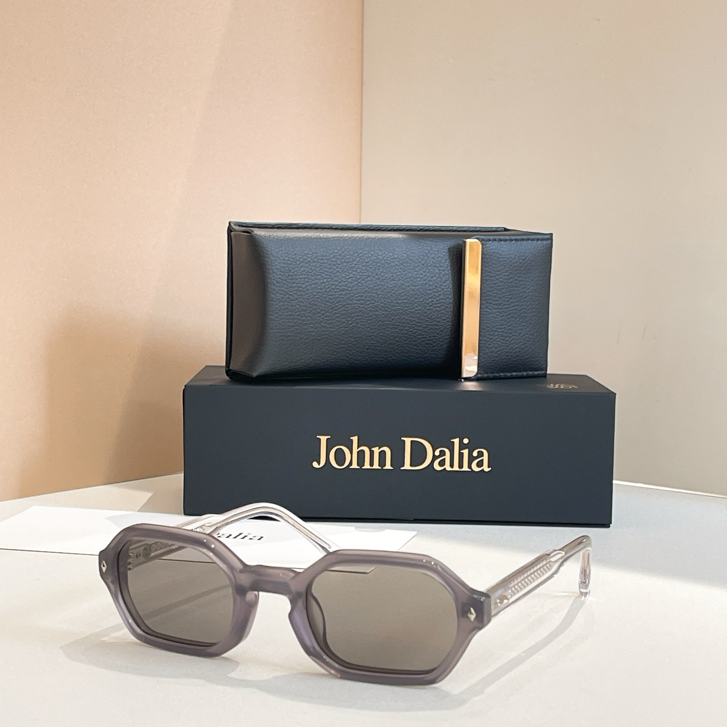 John Daila🌟🌟🌟MODEL: JUDE🌟🌟🌟SIZE: 51口26-144🌟🌟🌟配送盒子～～