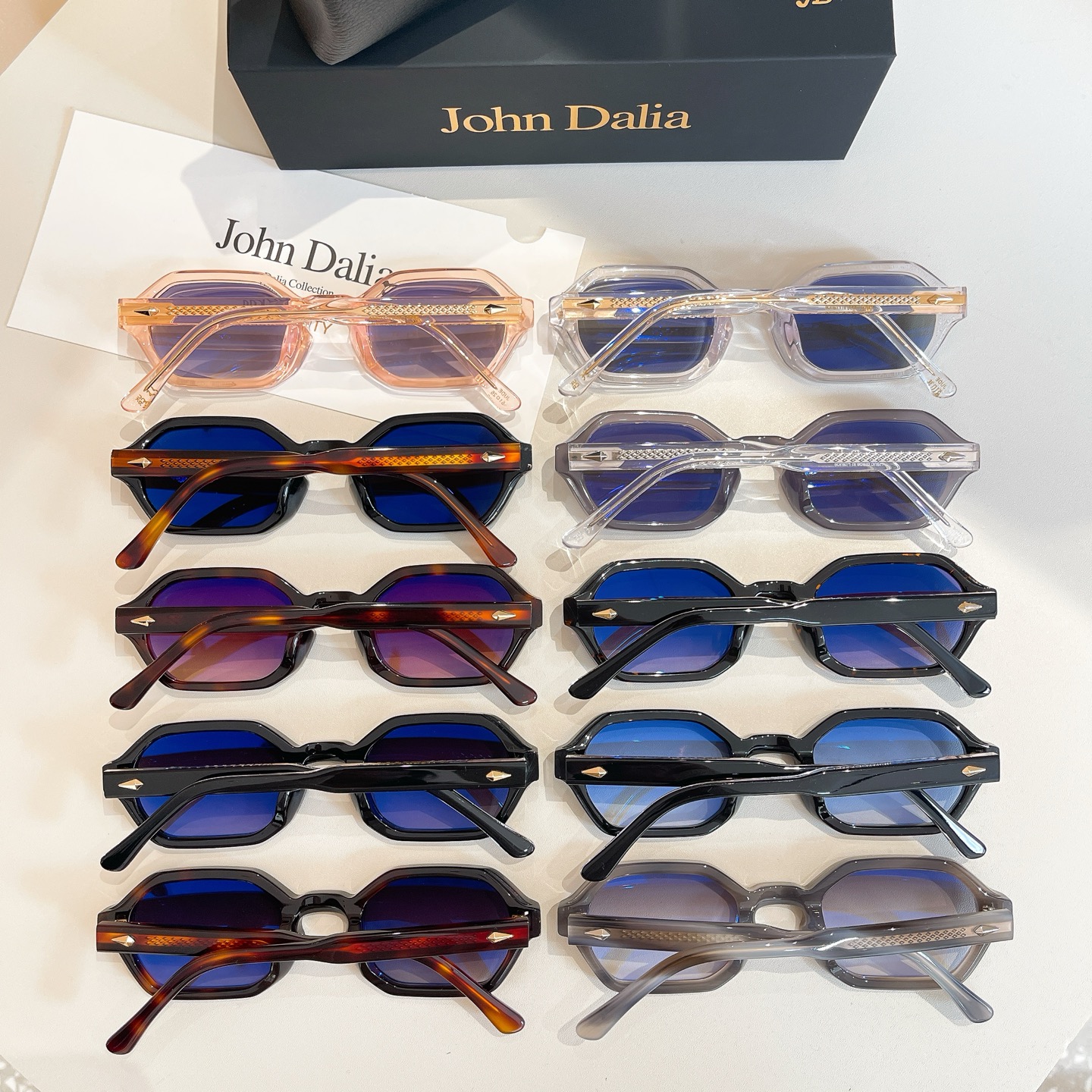 John Daila🌟🌟🌟MODEL: JUDE🌟🌟🌟SIZE: 51口26-144🌟🌟🌟配送盒子～～