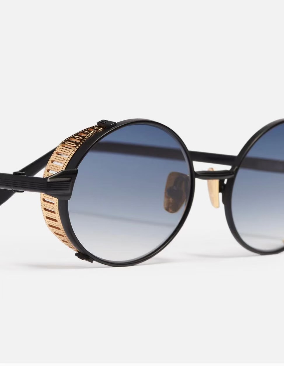 John Daila🌟🌟🌟MODEL: STEVE🌟🌟🌟SIZE: 51口22-145🌟🌟🌟配送盒子～～