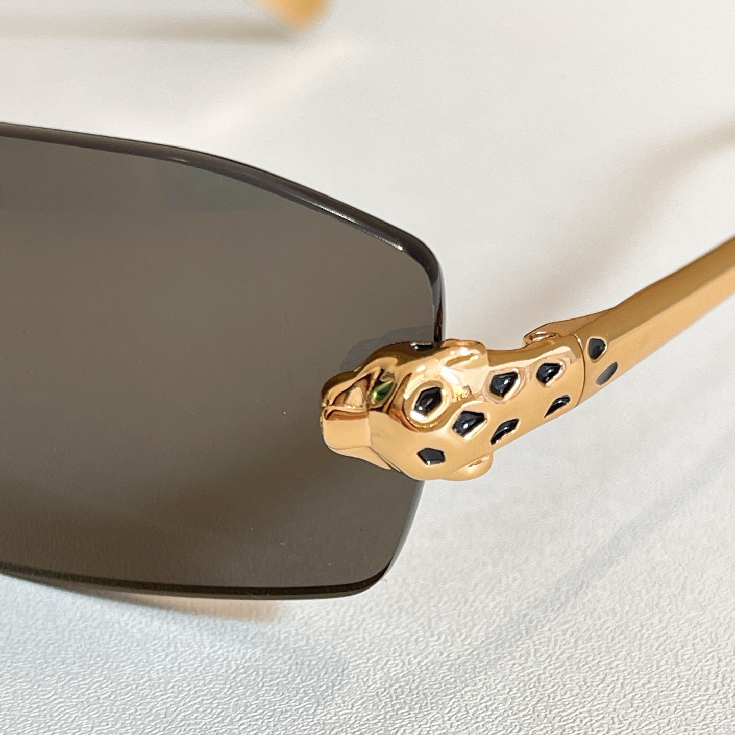 Cartie*✨✨✨MODEL：CT0474S ✨✨✨ 140✨✨✨高版本～～