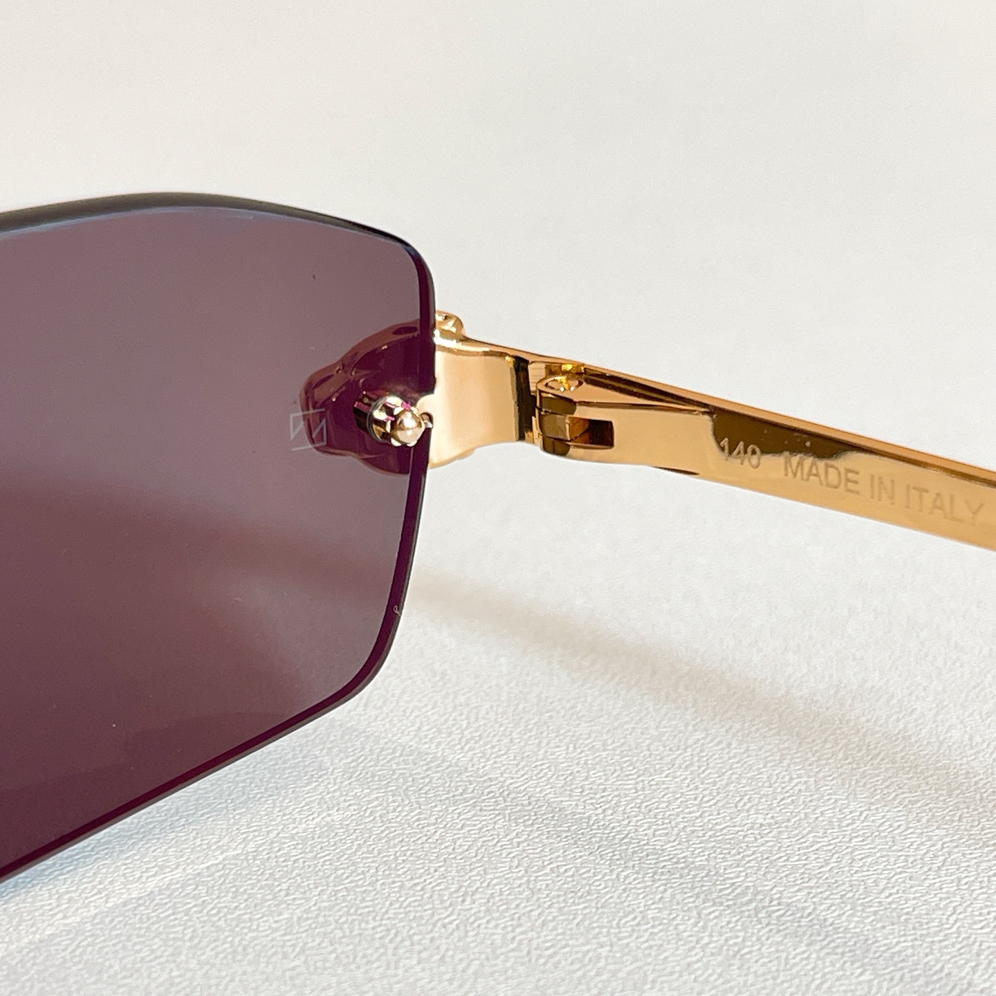 Cartie*✨✨✨MODEL：CT0474S ✨✨✨ 140✨✨✨高版本～～