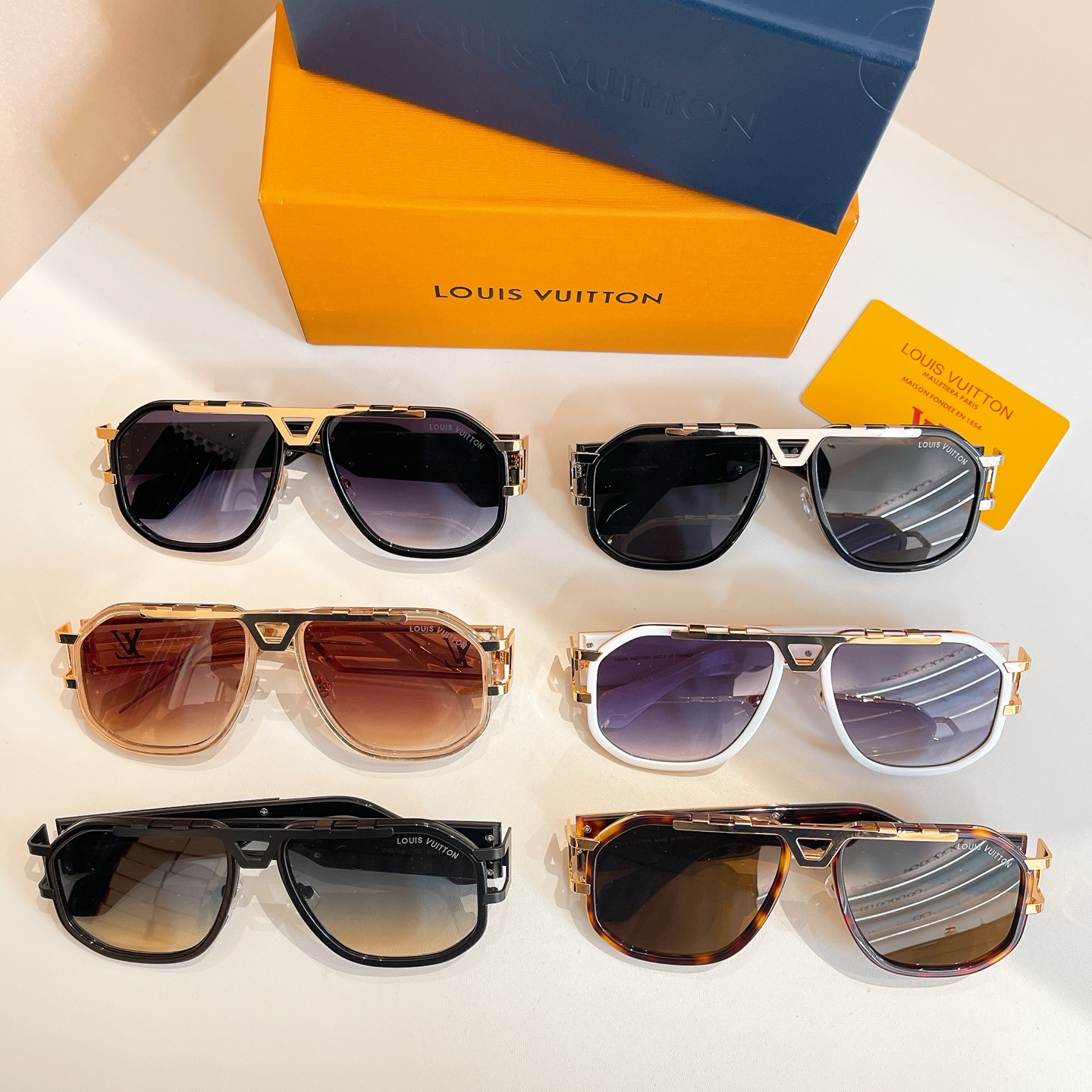 LOUIS VUITTO*🌟🌟🌟MODEL：Z1657LU🌟🌟🌟SIZE：57口17-145🌟🌟🌟