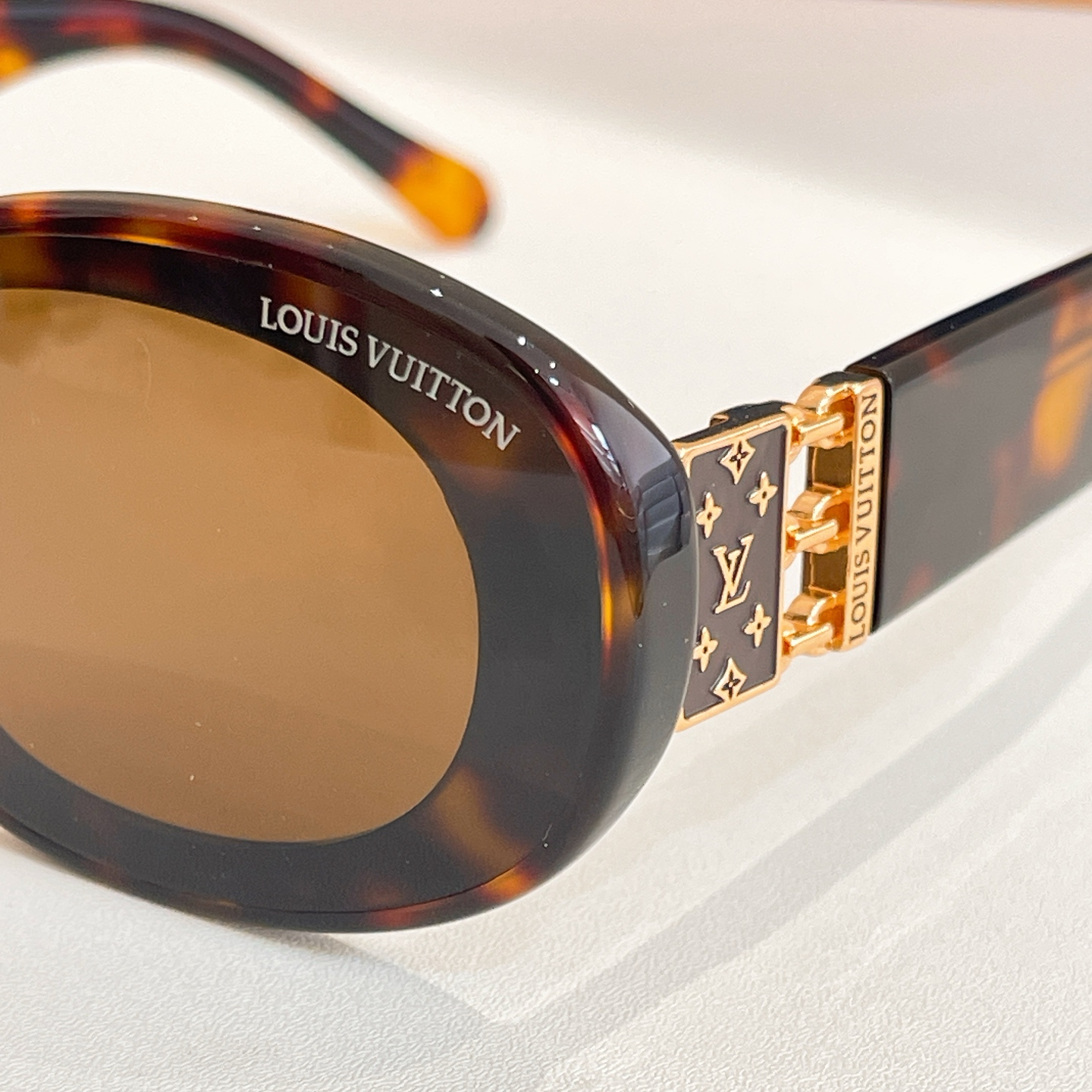 LOUIS VUITTO*🌟🌟🌟MODEL：Z2055U🌟🌟🌟SIZE：63口17-145🌟🌟🌟