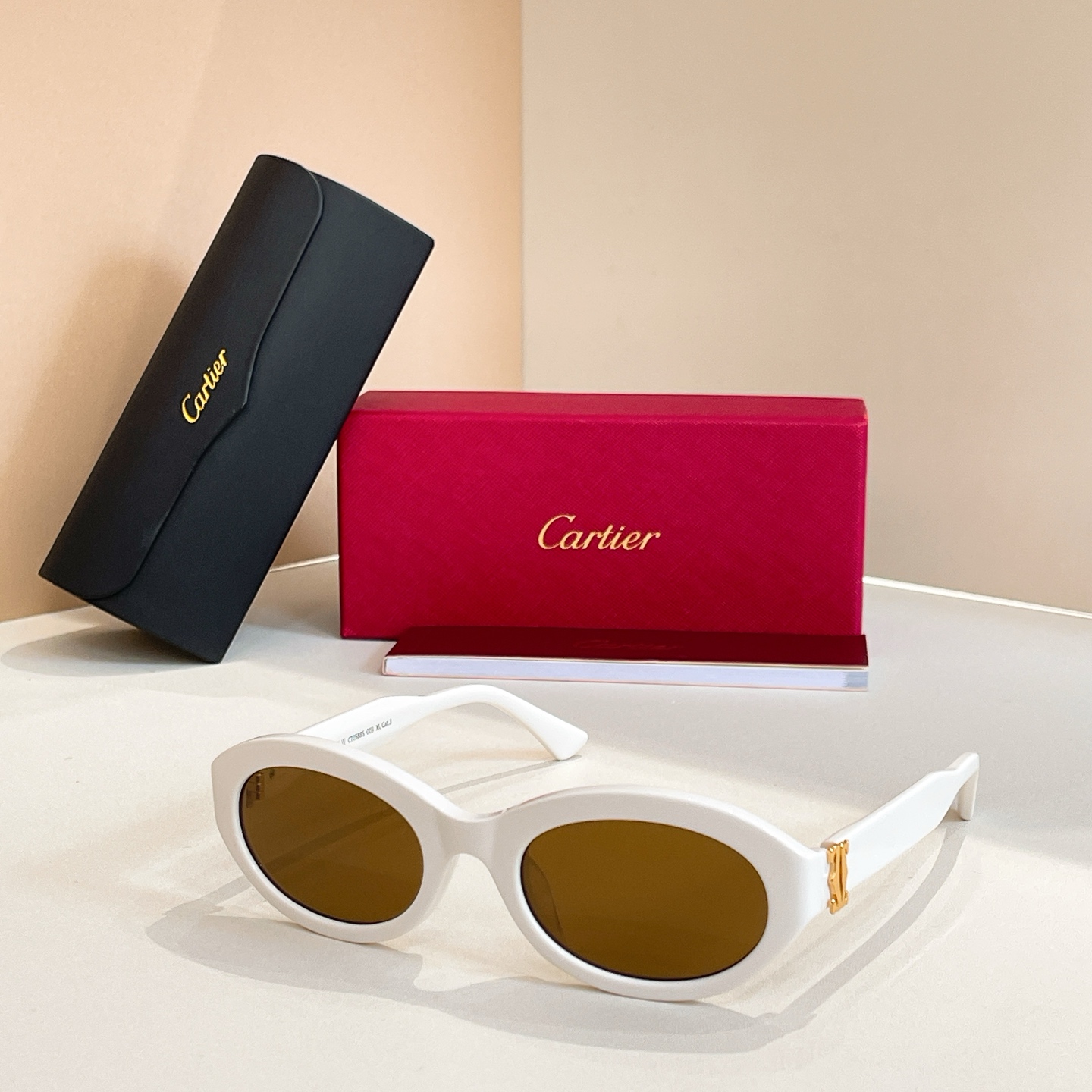 Cartie*✨✨✨MODEL：CT0588S✨✨✨ 145✨✨✨