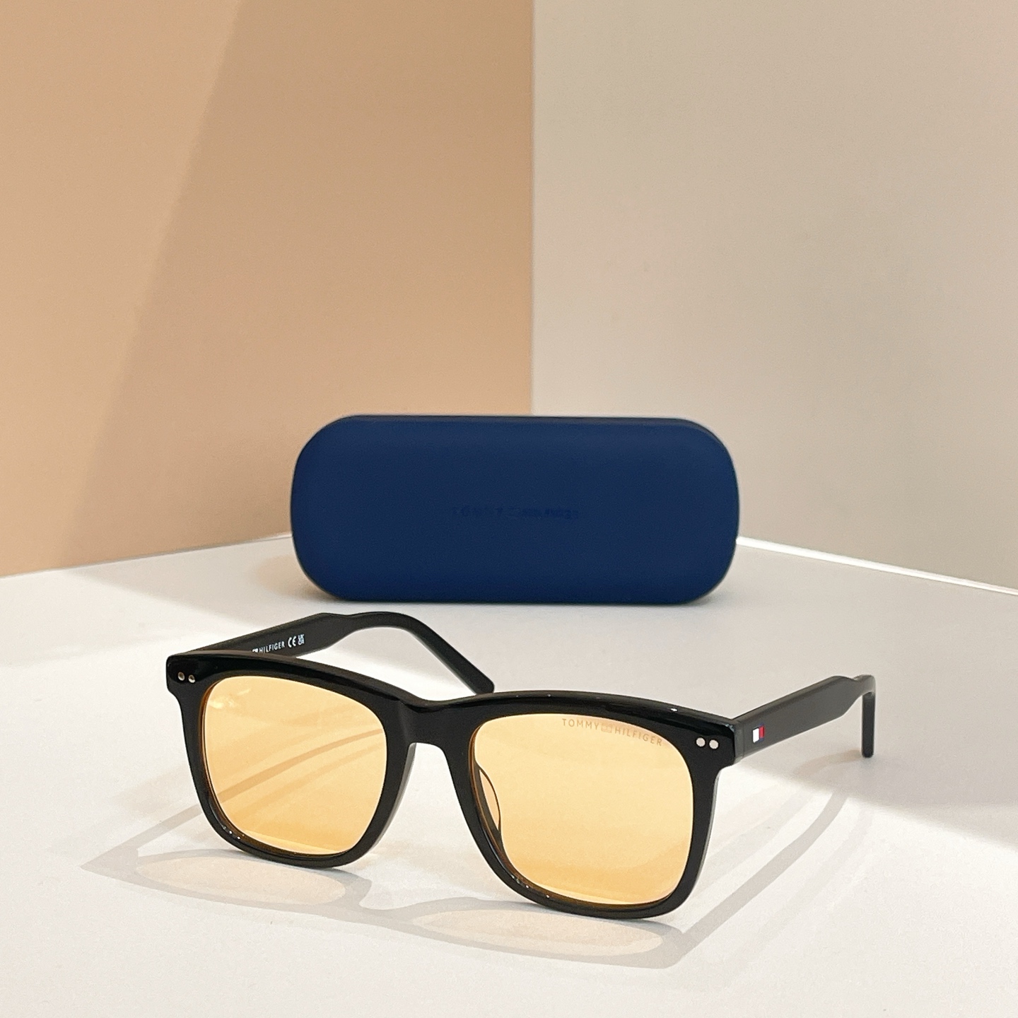 TOMMY HILFIGE*✨✨✨MODEL：TH2184✨✨✨SIZE：52口20-150✨✨✨