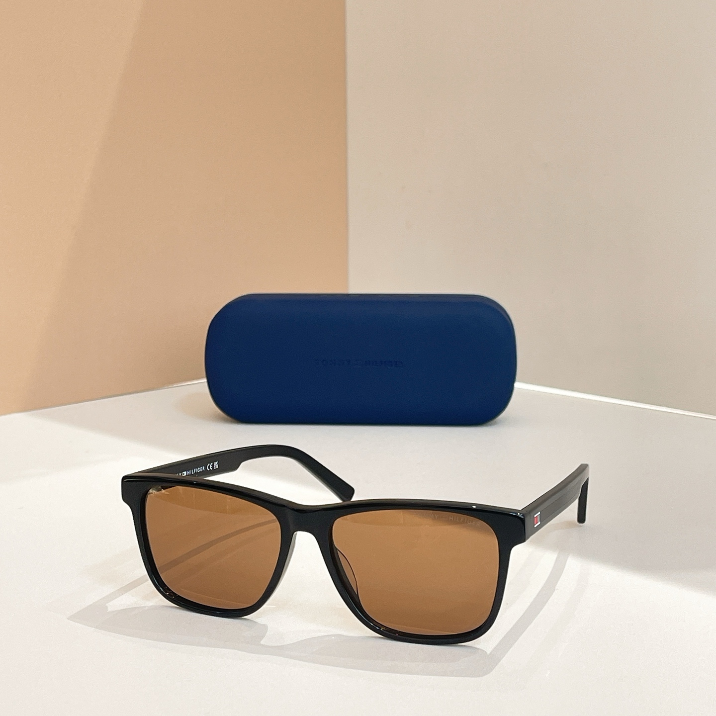 TOMMY HILFIGE*✨✨✨MODEL：TH2203✨✨✨SIZE：55口16-145✨✨✨