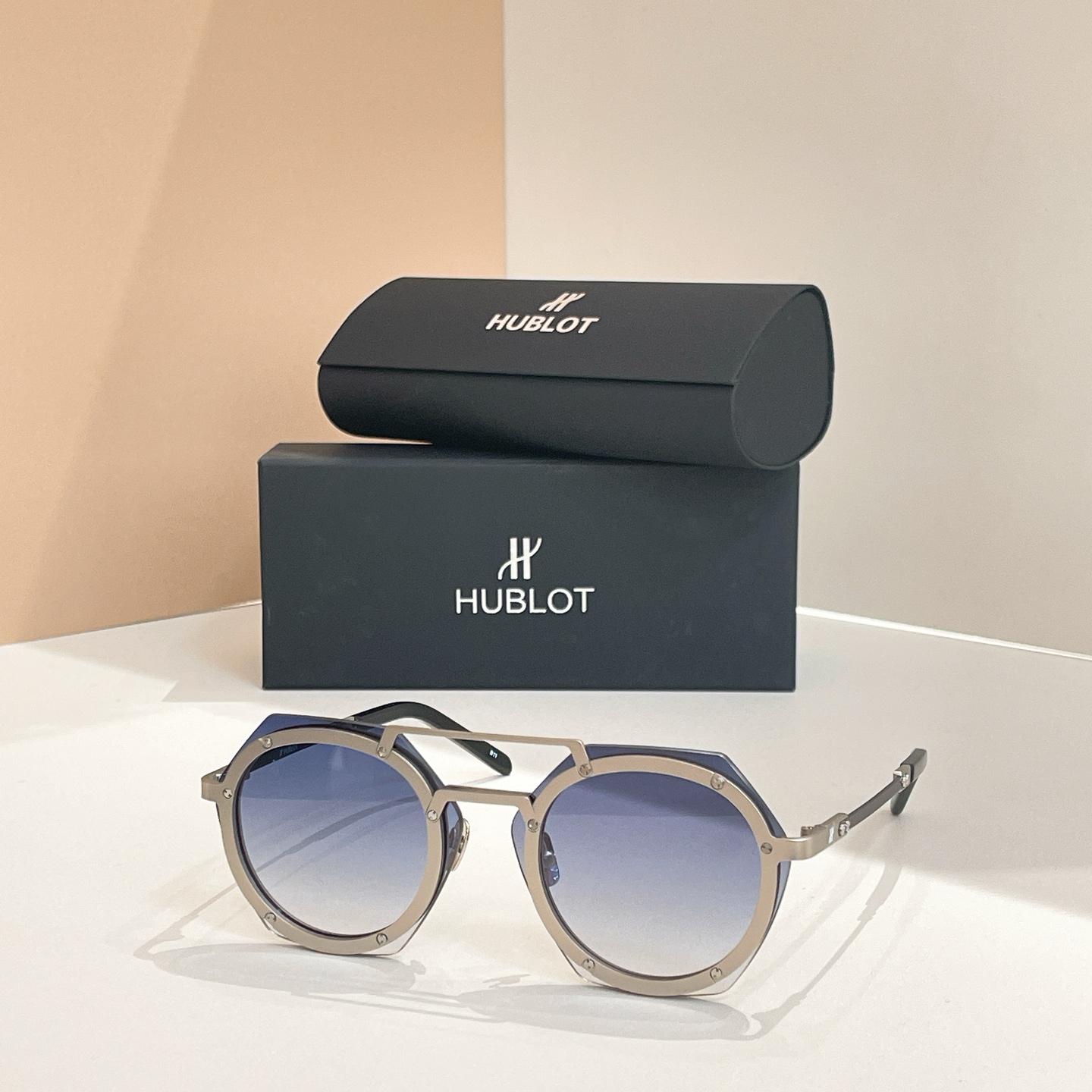 HUBLOT⚜️⚜️⚜️MODEL:H006⚜️⚜️⚜️SIZE：59口12-145⚜️⚜️