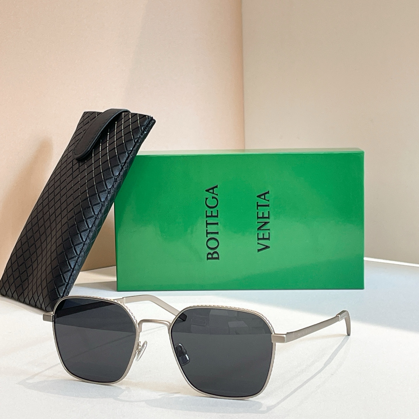 BOTTEGA VENET*🌟🌟🌟MODEL：BV1422SA🌟🌟🌟SIZE：55口19-145🌟🌟🌟