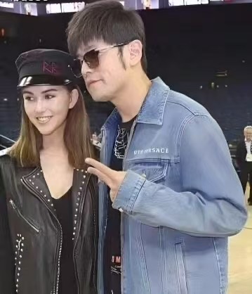 Chrome Heart*⚜️⚜️⚜️MODEL:PETER ARNELL⚜️⚜️⚜️SIZE：48口2