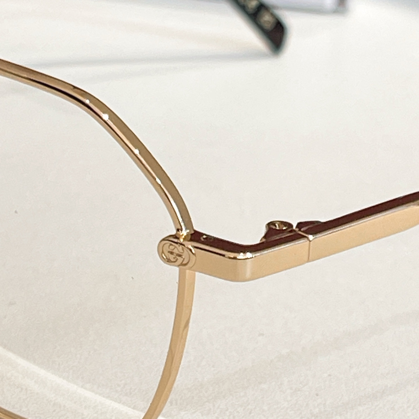 GUCC*🐝🐝🐝MODEL：GG1956O🐝🐝🐝SIZE：51口19-145🐝🐝🐝高版本～～