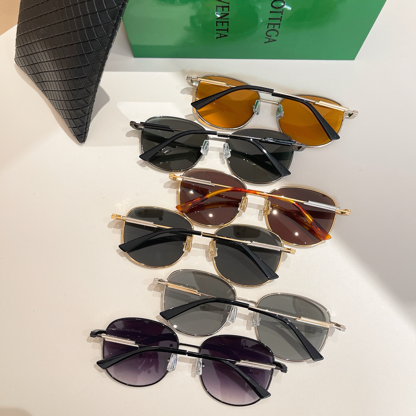 BOTTEGA VENET*🌟🌟🌟MODEL：BTV26G250🌟🌟🌟SIZE：56口18-140🌟🌟🌟