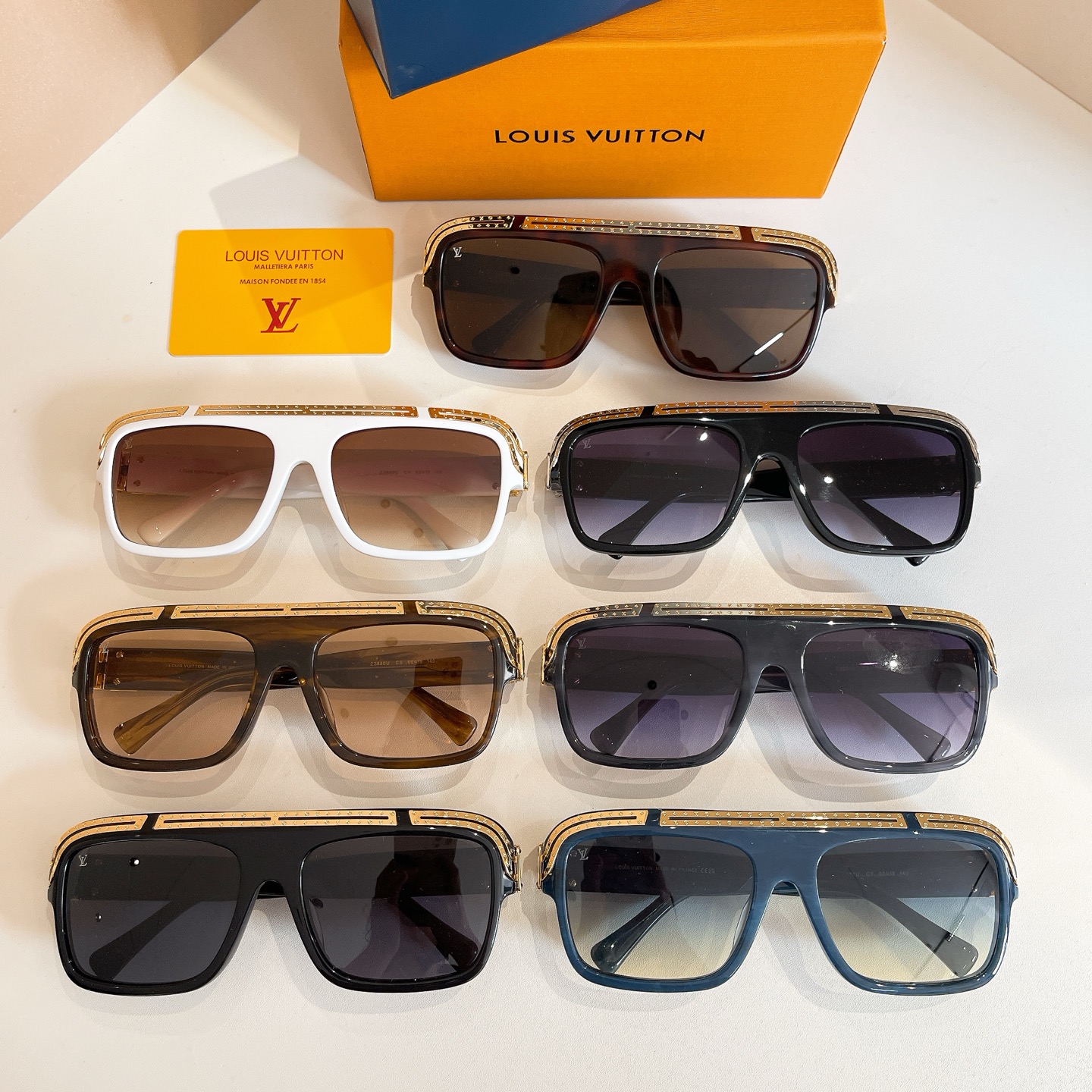 LOUIS VUITTO*🌟🌟🌟MODEL：Z2880U🌟🌟🌟SIZE：60口19-140🌟🌟🌟