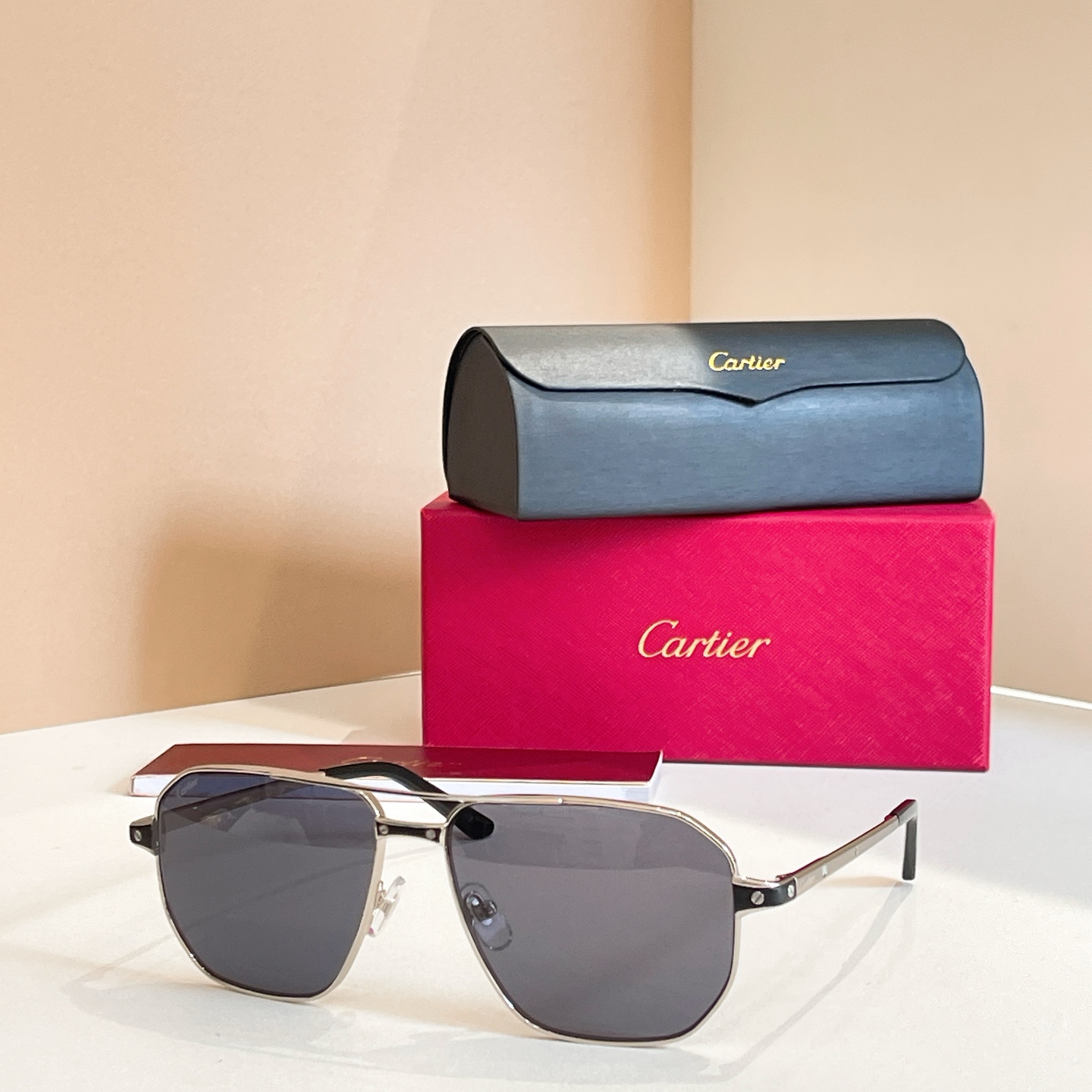 Cartie*✨✨✨MODEL：CT0424S✨✨✨ 140✨✨✨钛～～