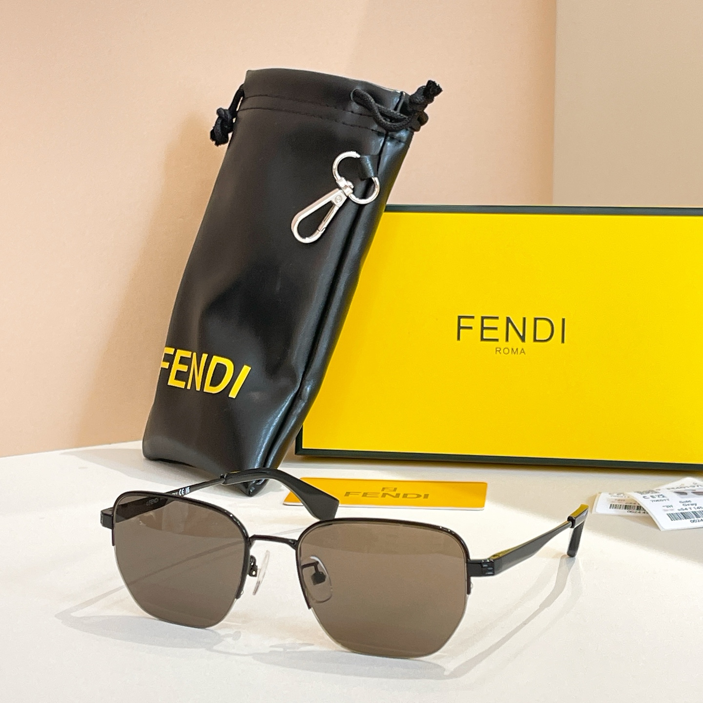 FEND*✨✨✨MODEL: FE40197U✨✨✨SIZE:54口18-145✨✨✨