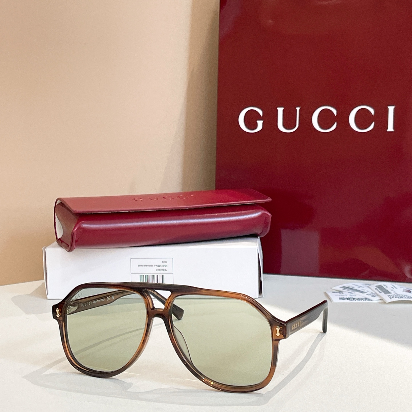 GUCC*🐝🐝🐝MODEL：GG1042S🐝🐝🐝SIZE：58口14-145🐝🐝🐝