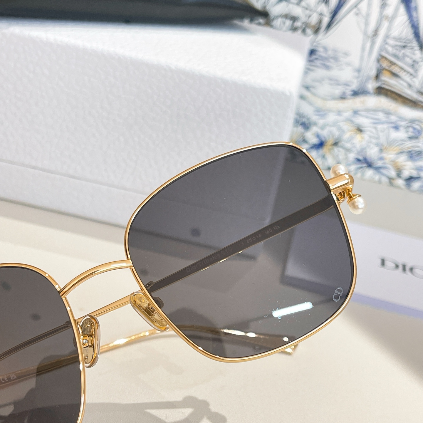 DIO*🌟🌟🌟MODEL：Dior Tribales S1F🌟🌟🌟SIZE：55口18-140🌟🌟