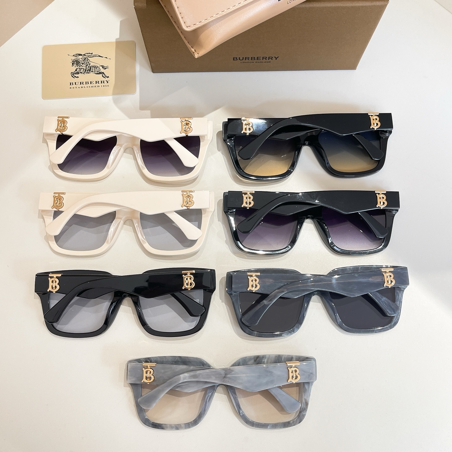 BURBERR*⭐️⭐️⭐️MODEL：BE 6021 ⭐️⭐️⭐️SIZE：58口16-142⭐️⭐️