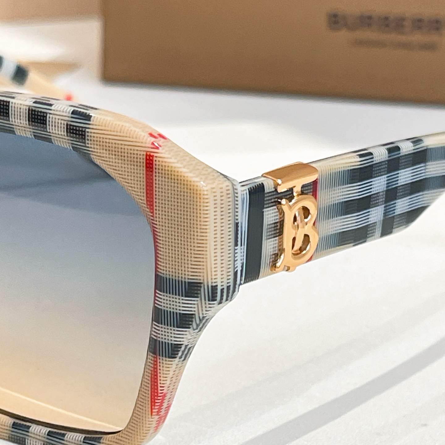 BURBERR*⭐️⭐️⭐️MODEL：BE 6005 ⭐️⭐️⭐️SIZE：56口16-145⭐️⭐️