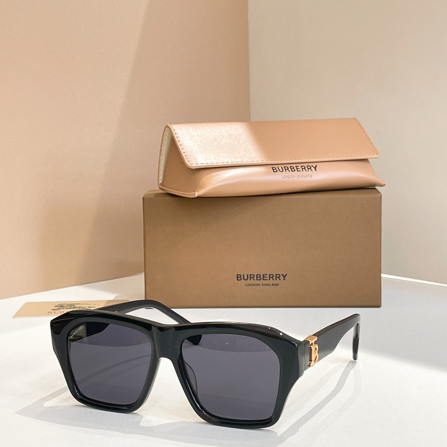 BURBERR*⭐️⭐️⭐️MODEL：BE 6005 ⭐️⭐️⭐️SIZE：56口16-145⭐️⭐️