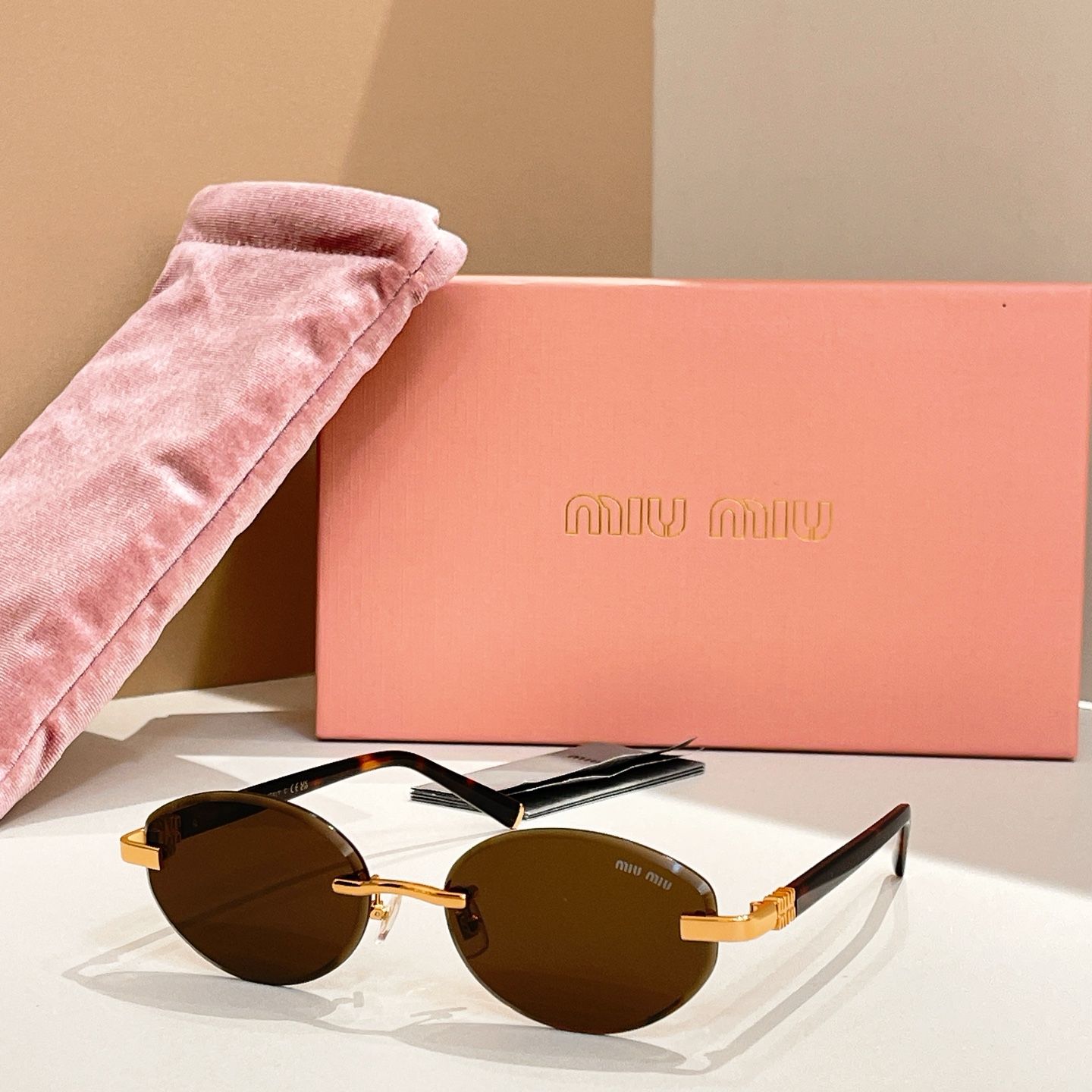 MIU MI*🎀🎀🎀MODEL：MU A1950🎀🎀🎀SIZE：57口17-145🎀🎀🎀