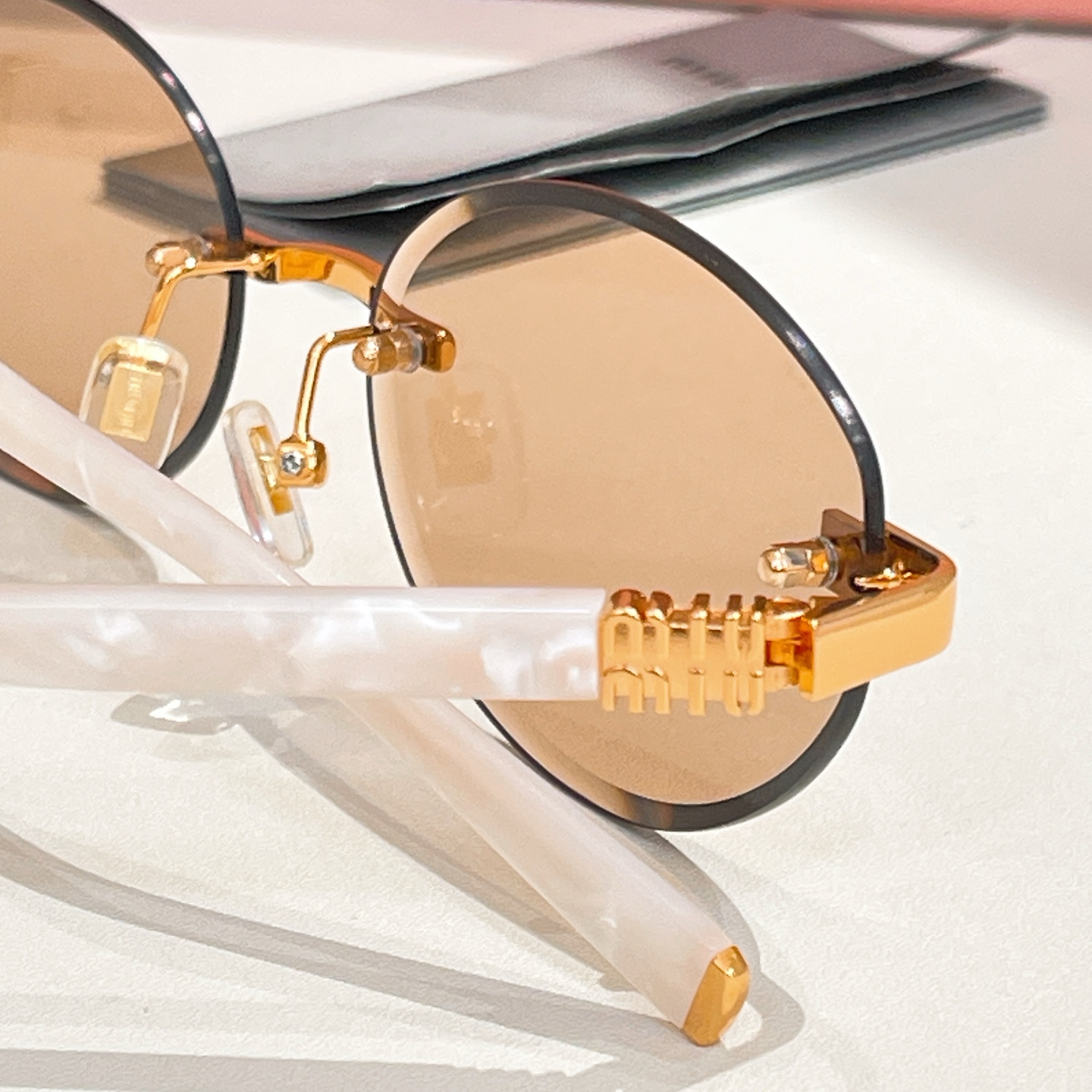 MIU MI*🎀🎀🎀MODEL：MU A1950🎀🎀🎀SIZE：57口17-145🎀🎀🎀