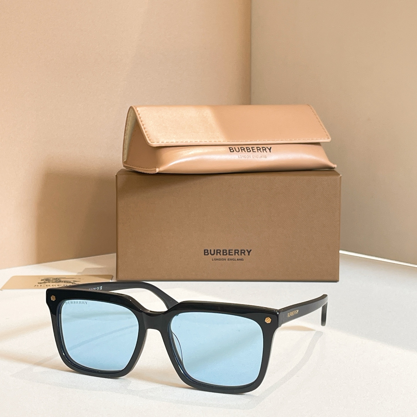 BURBERR*⭐️⭐️⭐️MODEL：BE4337 ⭐️⭐️⭐️SIZE：56口19-145⭐️⭐️⭐