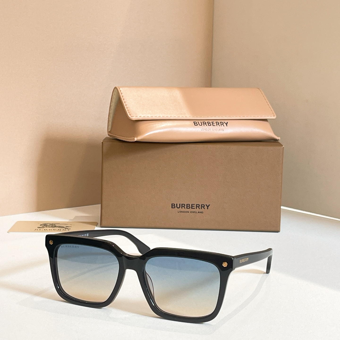 BURBERR*⭐️⭐️⭐️MODEL：BE4337 ⭐️⭐️⭐️SIZE：56口19-145⭐️⭐️⭐