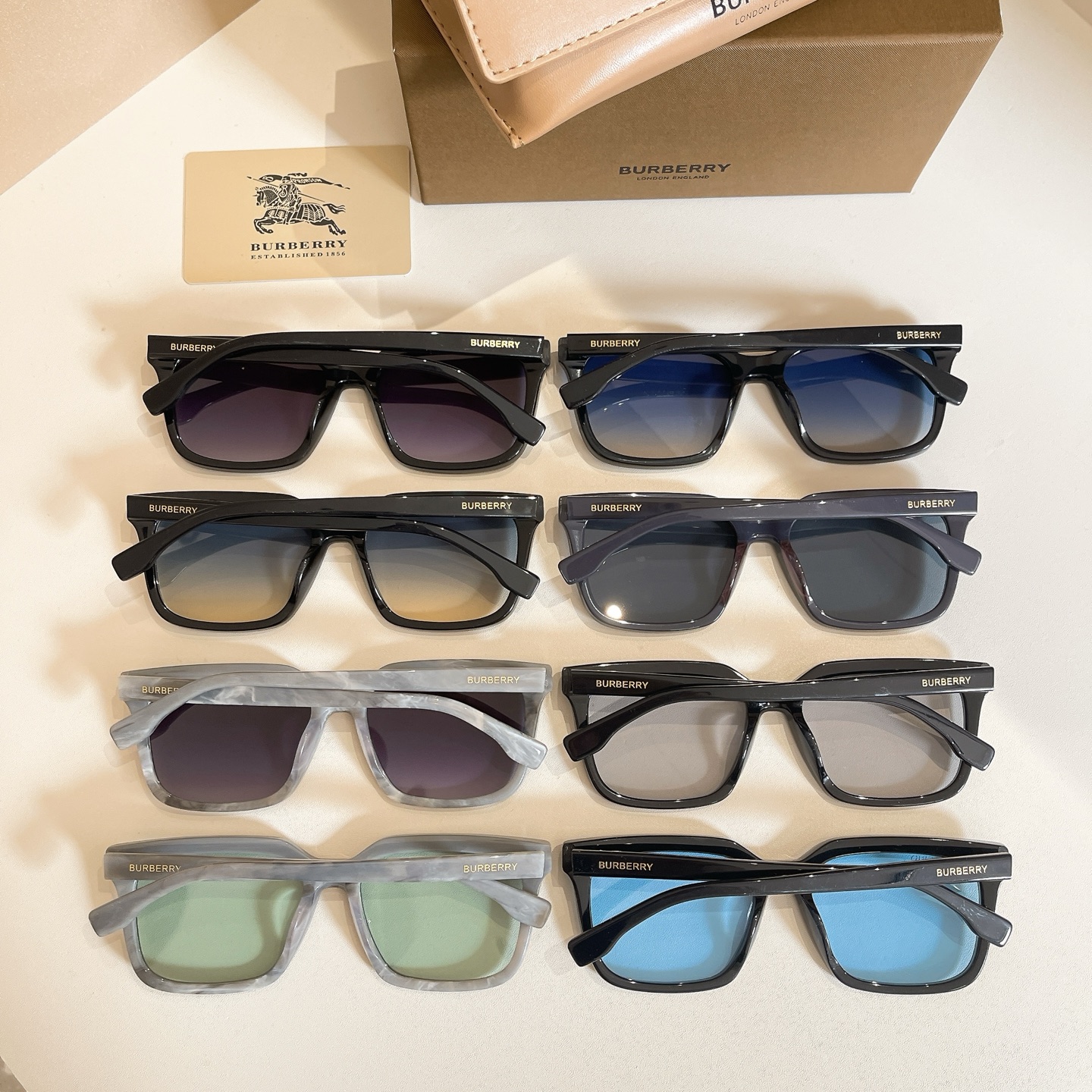 BURBERR*⭐️⭐️⭐️MODEL：BE4337 ⭐️⭐️⭐️SIZE：56口19-145⭐️⭐️⭐