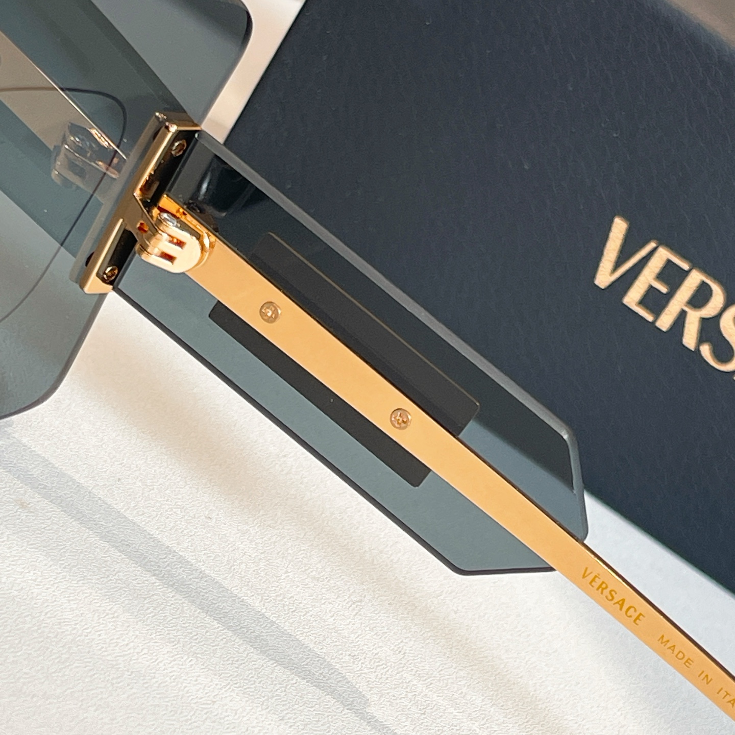 VERSAC*🌟🌟🌟MODEL：VE2277🌟🌟🌟SIZE：146口0-142🌟🌟🌟