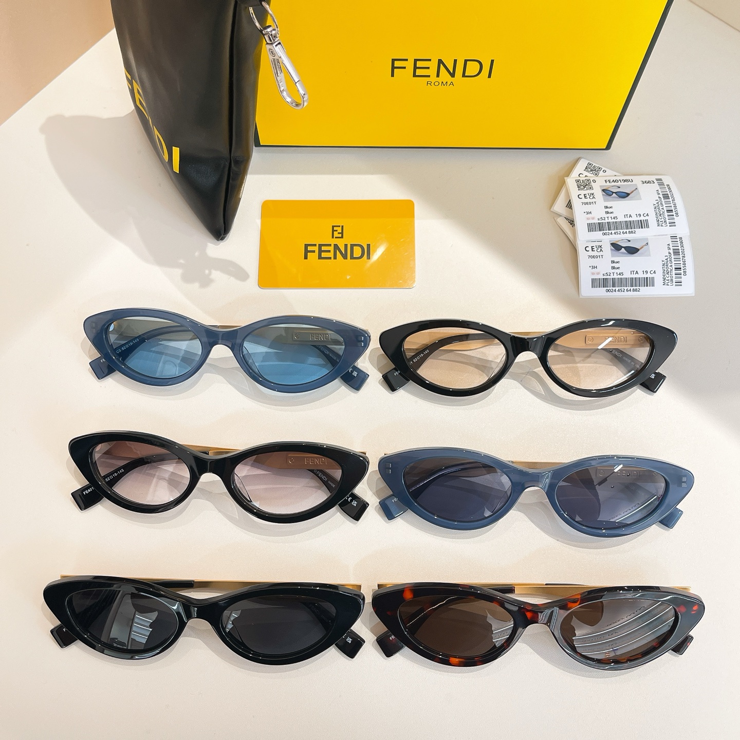FEND*✨✨✨MODEL: FE40198U✨✨✨SIZE:52口19-145✨✨✨