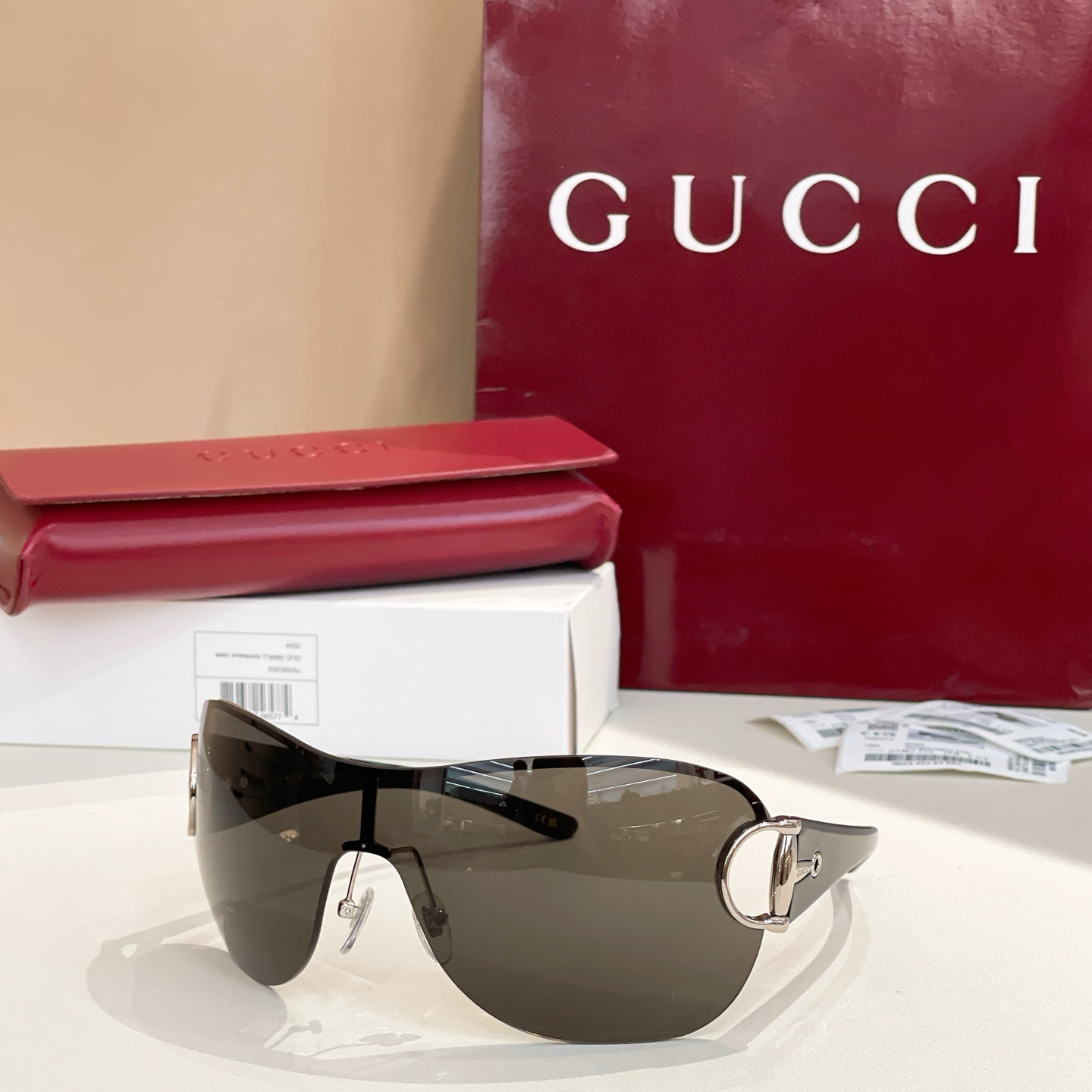 GUCC*🐝🐝🐝MODEL：GG2174S🐝🐝🐝SIZE：140口115🐝🐝🐝