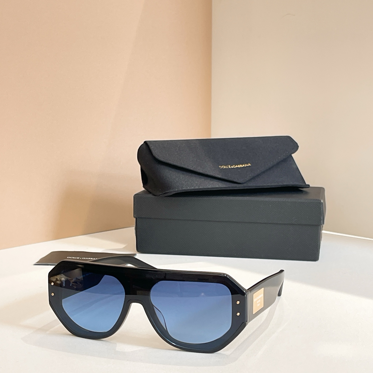 DOLCE & GABBAN*🌟🌟🌟MODEL：DG 4481🌟🌟🌟SIZE:148-145🌟🌟🌟