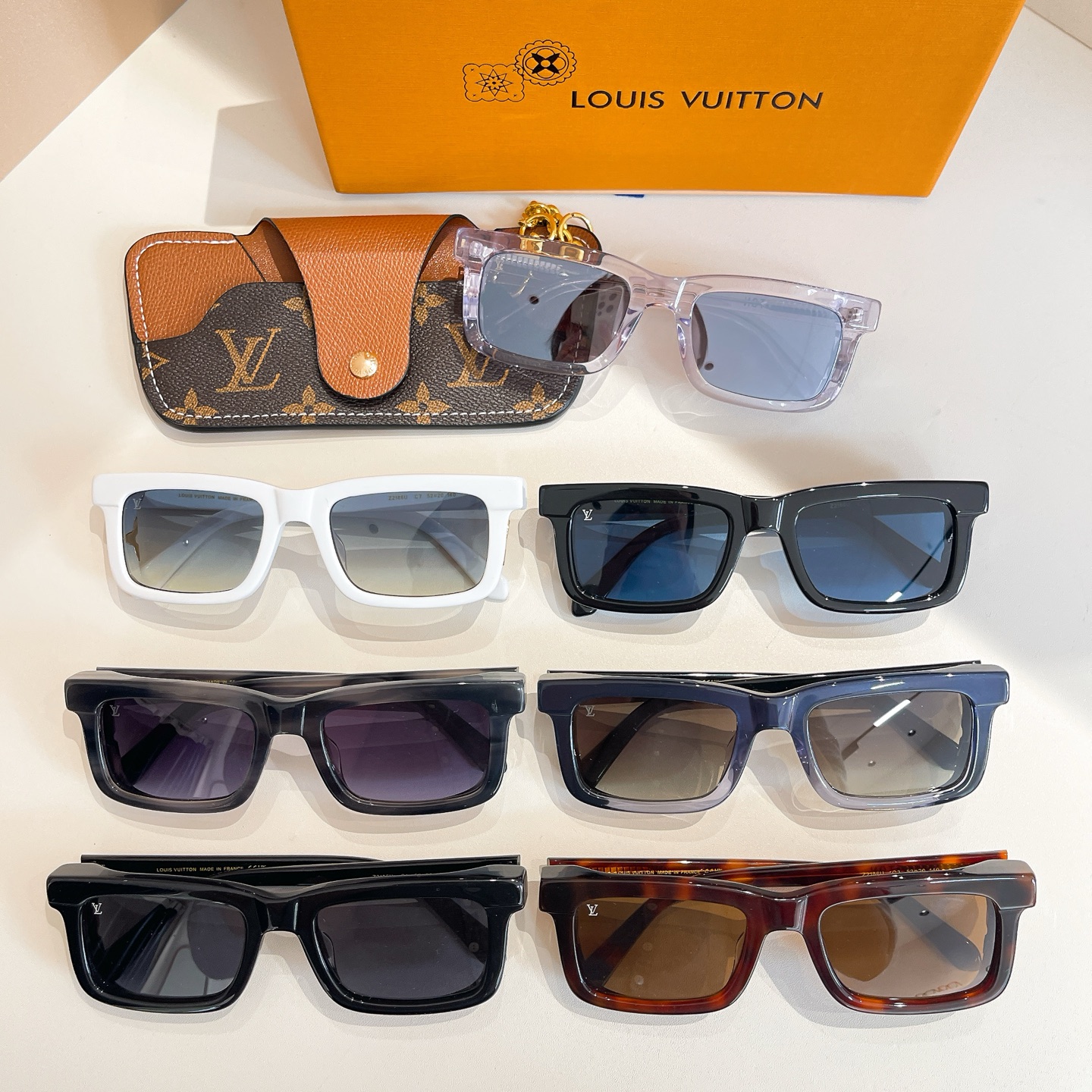 LOUIS VUITTON✨✨✨MODEL：Z2186U✨✨✨ SIZE：52口20-140✨✨