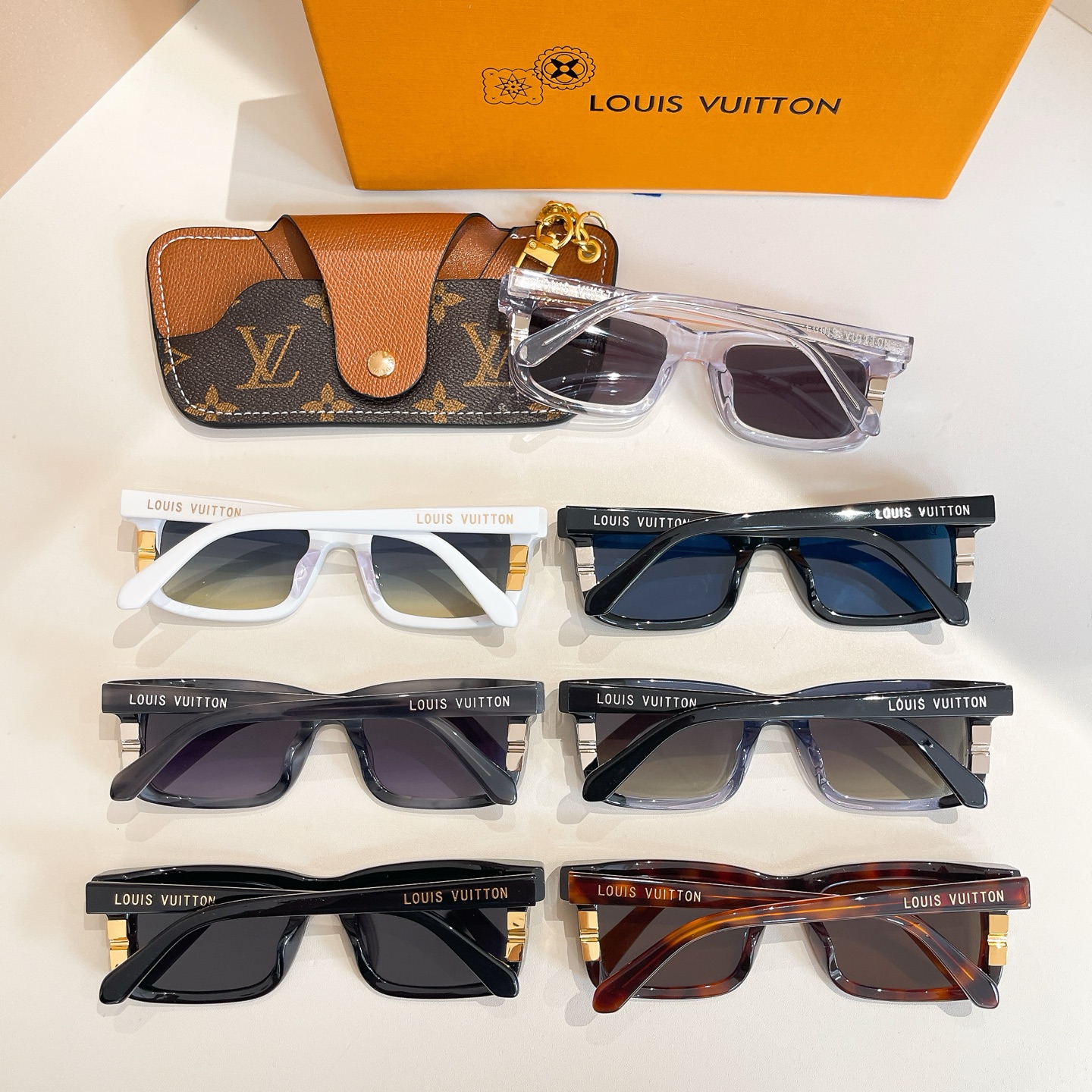 LOUIS VUITTON✨✨✨MODEL：Z2186U✨✨✨ SIZE：52口20-140✨✨