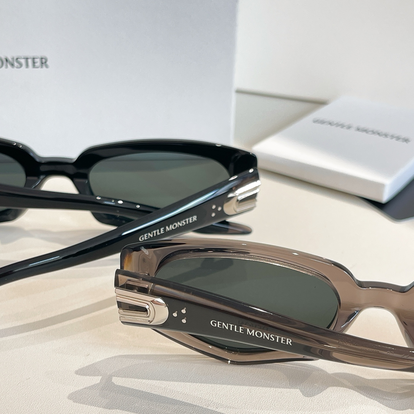 GENTLE MONSTE*🐼🐼🐼MODEL：DEVON🐼🐼🐼size：63口17-147🐼🐼🐼高版本～