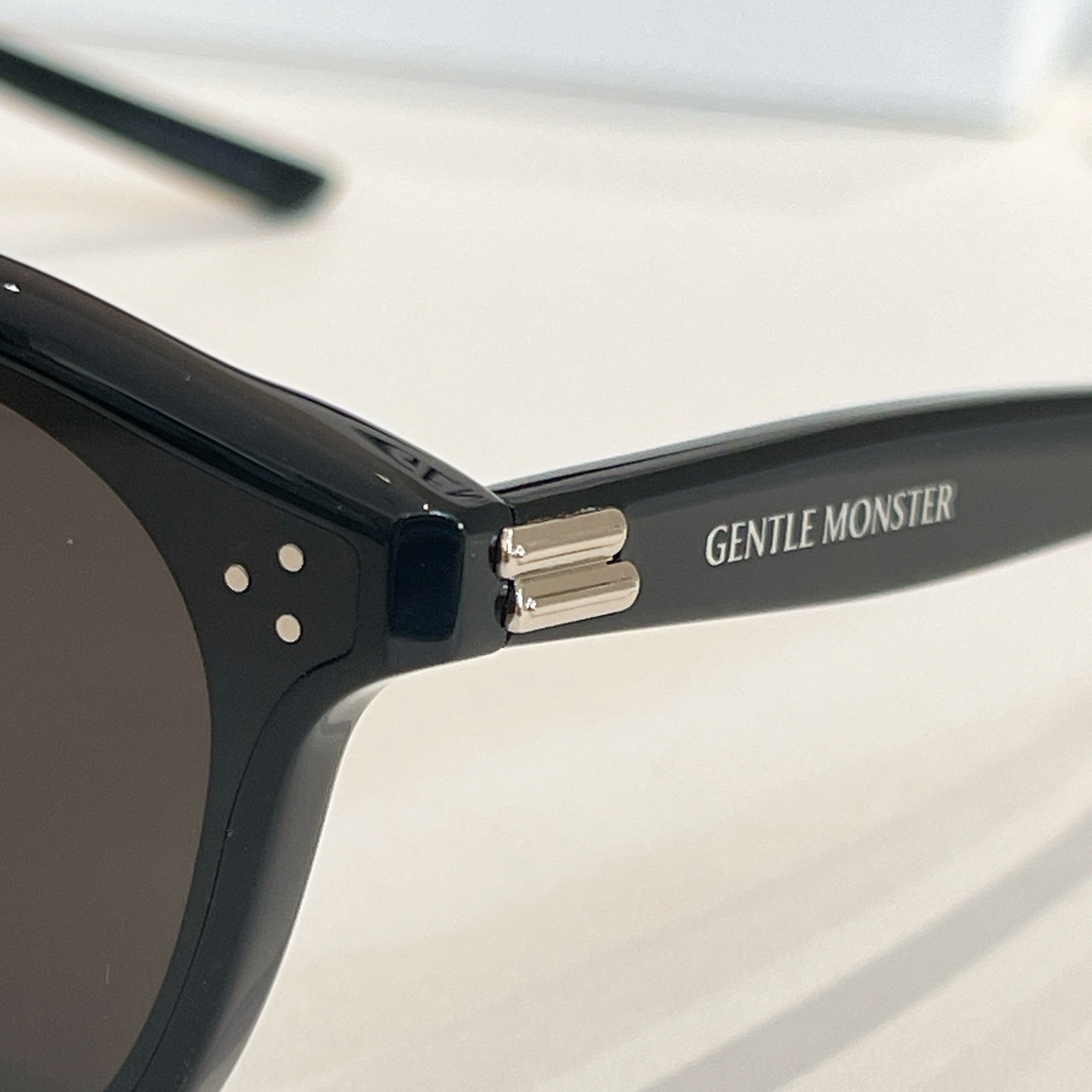 GENTLE MONSTE*🐼🐼🐼MODEL：DEAN🐼🐼🐼size：63口17-147🐼🐼🐼高版本～～