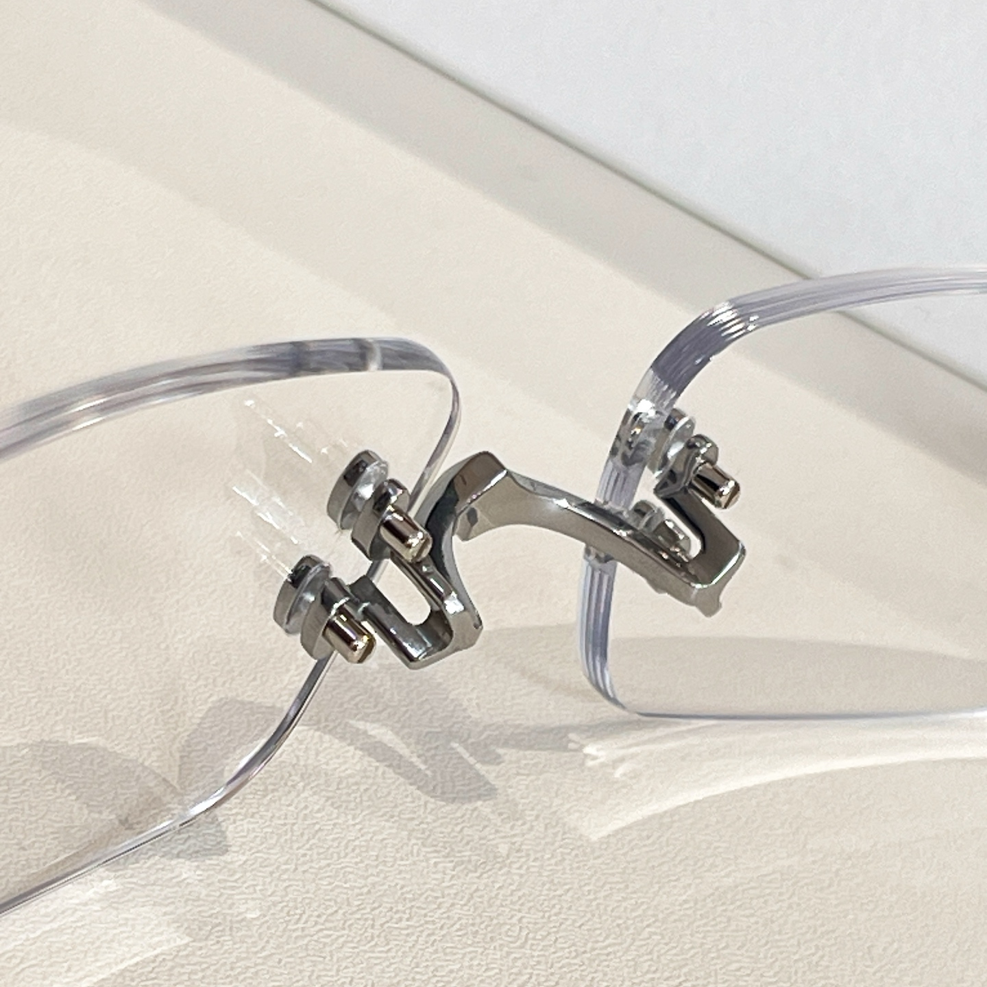 GENTLE MONSTE*🐼🐼🐼MODEL：PARANOYD🐼🐼🐼SIZE：61口16-135🐼🐼🐼高