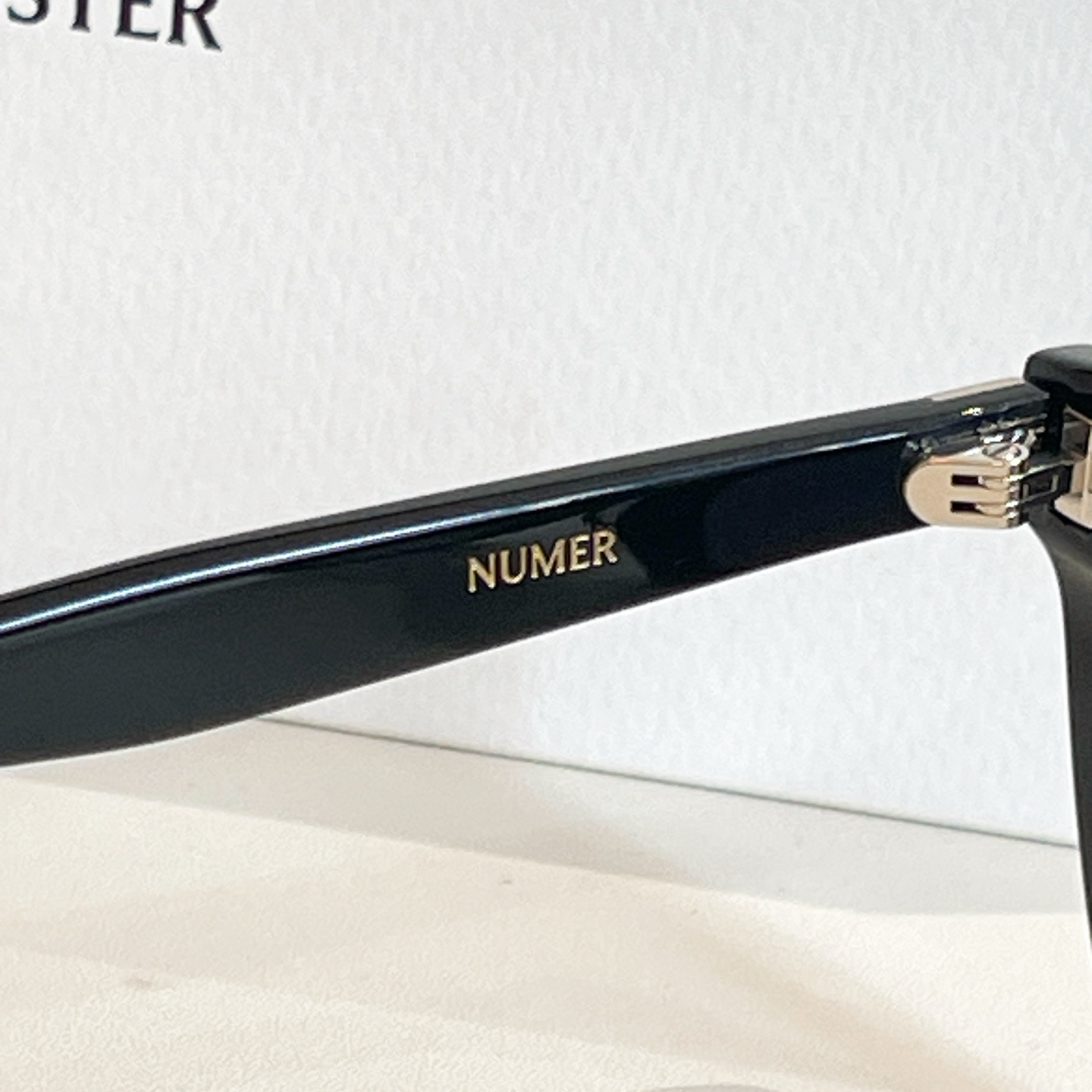 GENTLE MONSTE*🐼🐼🐼MODEL：NUMER🐼🐼🐼SIZE：64口18-146🐼🐼🐼高版本～