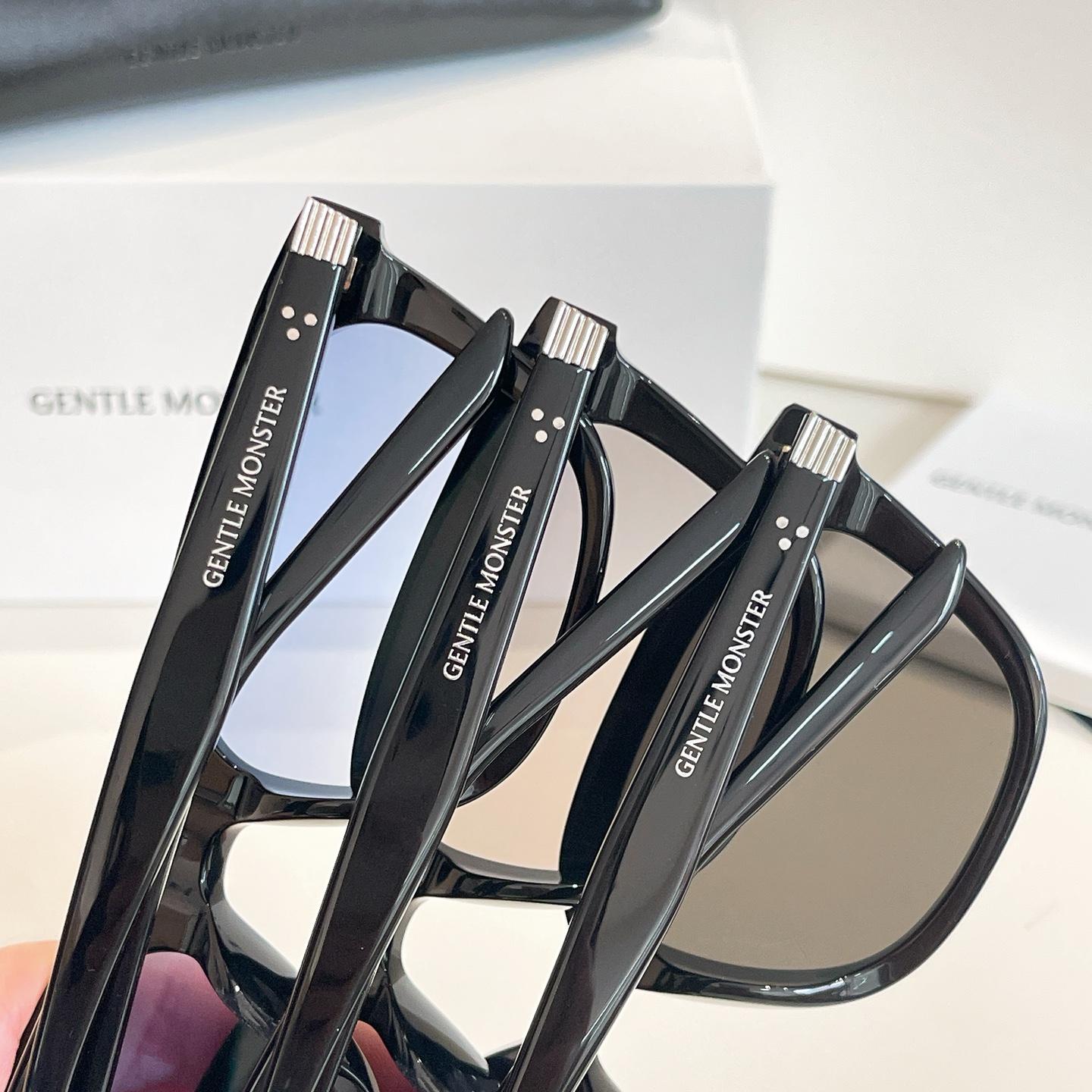 GENTLE MONSTE*🐼🐼🐼MODEL：NUMER🐼🐼🐼SIZE：64口18-146🐼🐼🐼高版本～