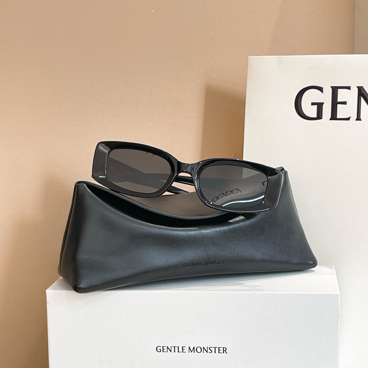 GENTLE MONSTE*🐼🐼🐼MODEL：ASH🐼🐼🐼高版本～～支持专柜验货～～